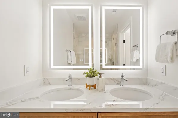 $1,675,000 | 2026 37th Street Northwest, Washington, DC 20007