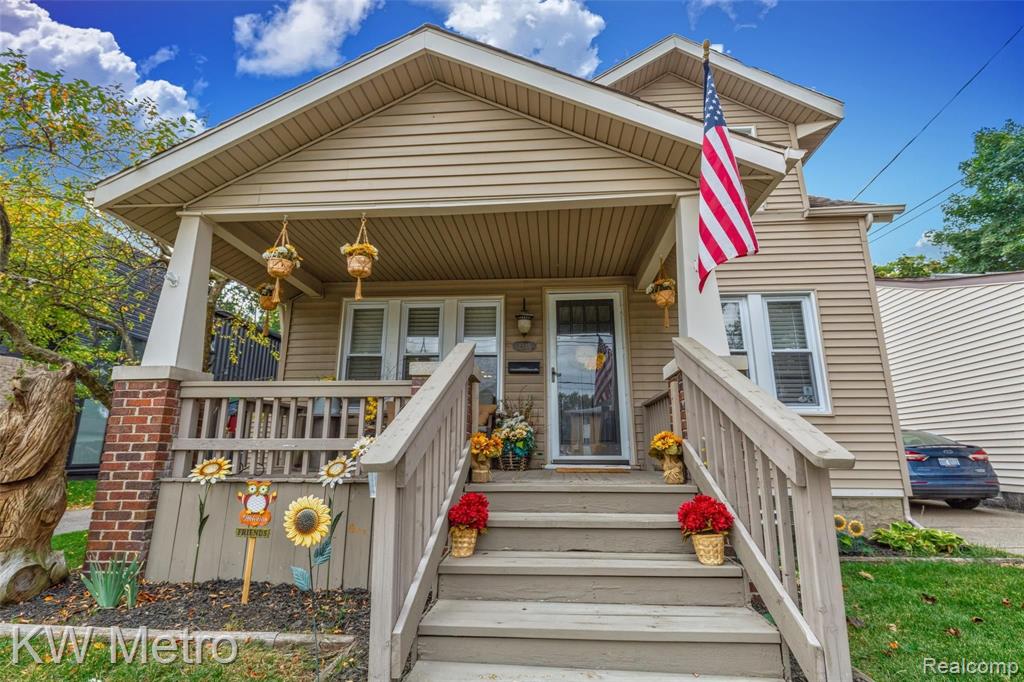 2535 Rochester Road Royal Oak, MI 48073 - Photo 7 of 71