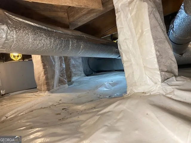 a view of a fireplace