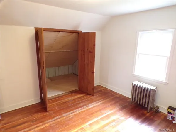 $2,250 | 2 Mertes Lane, New Windsor, NY 12553