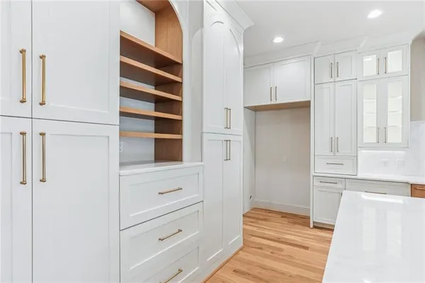 a view of a walk in closet