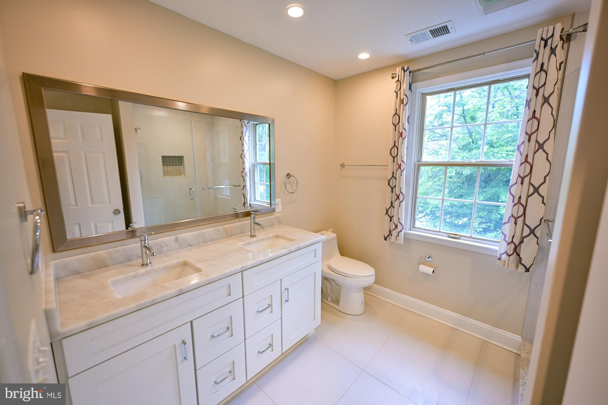 622 Hastings Road Baltimore, MD 21286 - Photo 54 of 87 Primary Bathroom