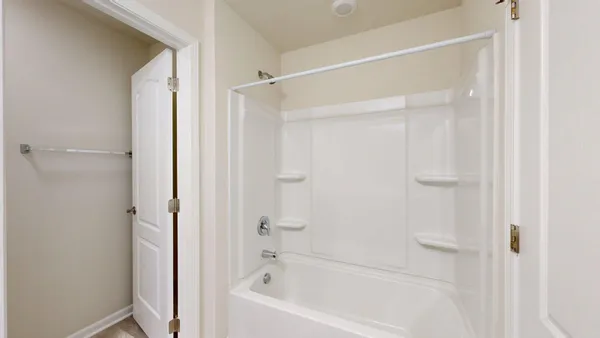 $575,000 | 751 Haywood Drive, Saline, MI 48176