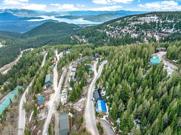 $399,000 | 226 Mogul Hill Road, Sandpoint, ID 83864
