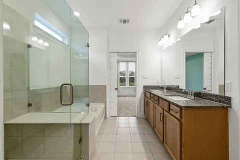 $439,900 | 302 Barn Hill Loop, Dripping Springs, TX 78620