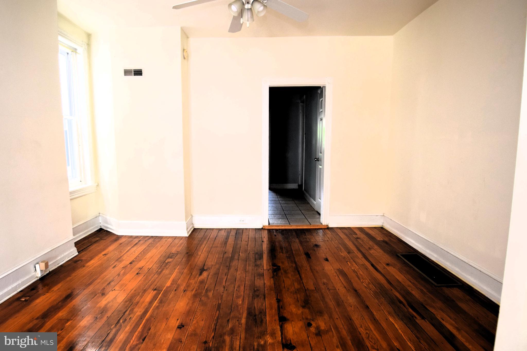264 Roxborough Avenue Philadelphia, PA 19128 - Photo 6 of 24 Gallery Image 6