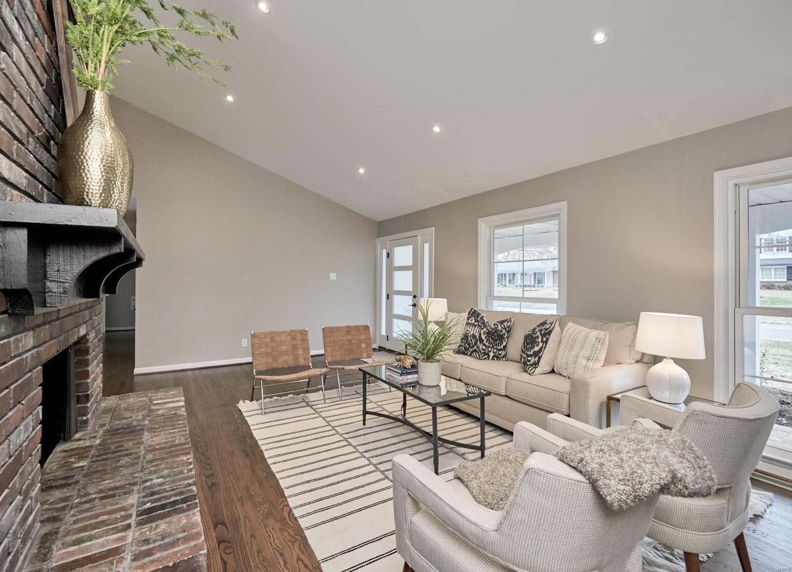 11961 Randy Drive St. Louis, MO 63141 - Photo 6 of 27 Gallery Image 6