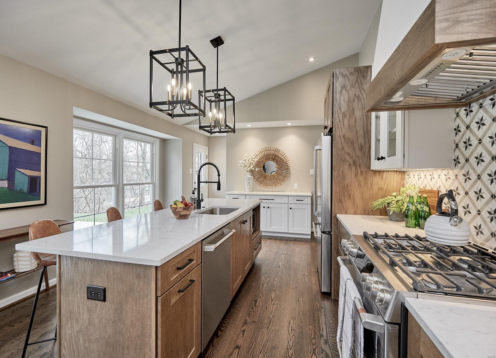 11961 Randy Drive St. Louis, MO 63141 - Photo 8 of 27 Gallery Image 8