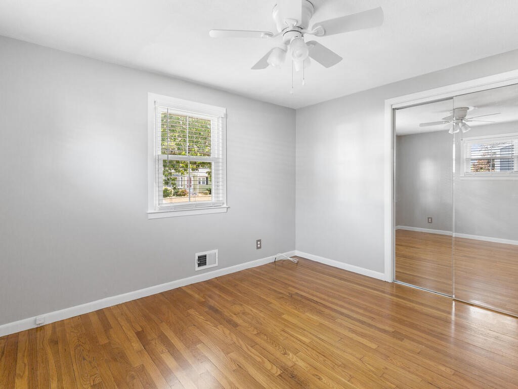 147 Moccasin Drive Warwick, RI 02889 - Photo 19 of 32