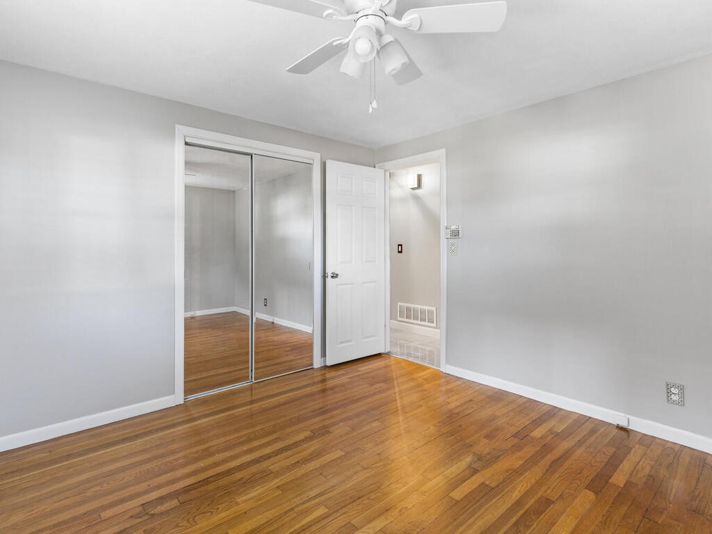 147 Moccasin Drive Warwick, RI 02889 - Photo 20 of 32