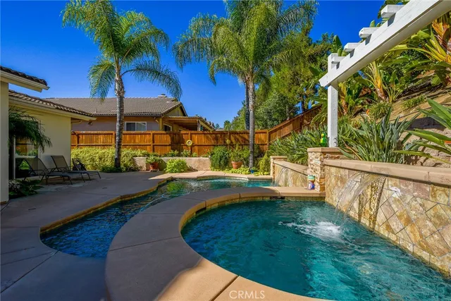 $950,000 | 41686 Monterey Place, Temecula, CA 92591