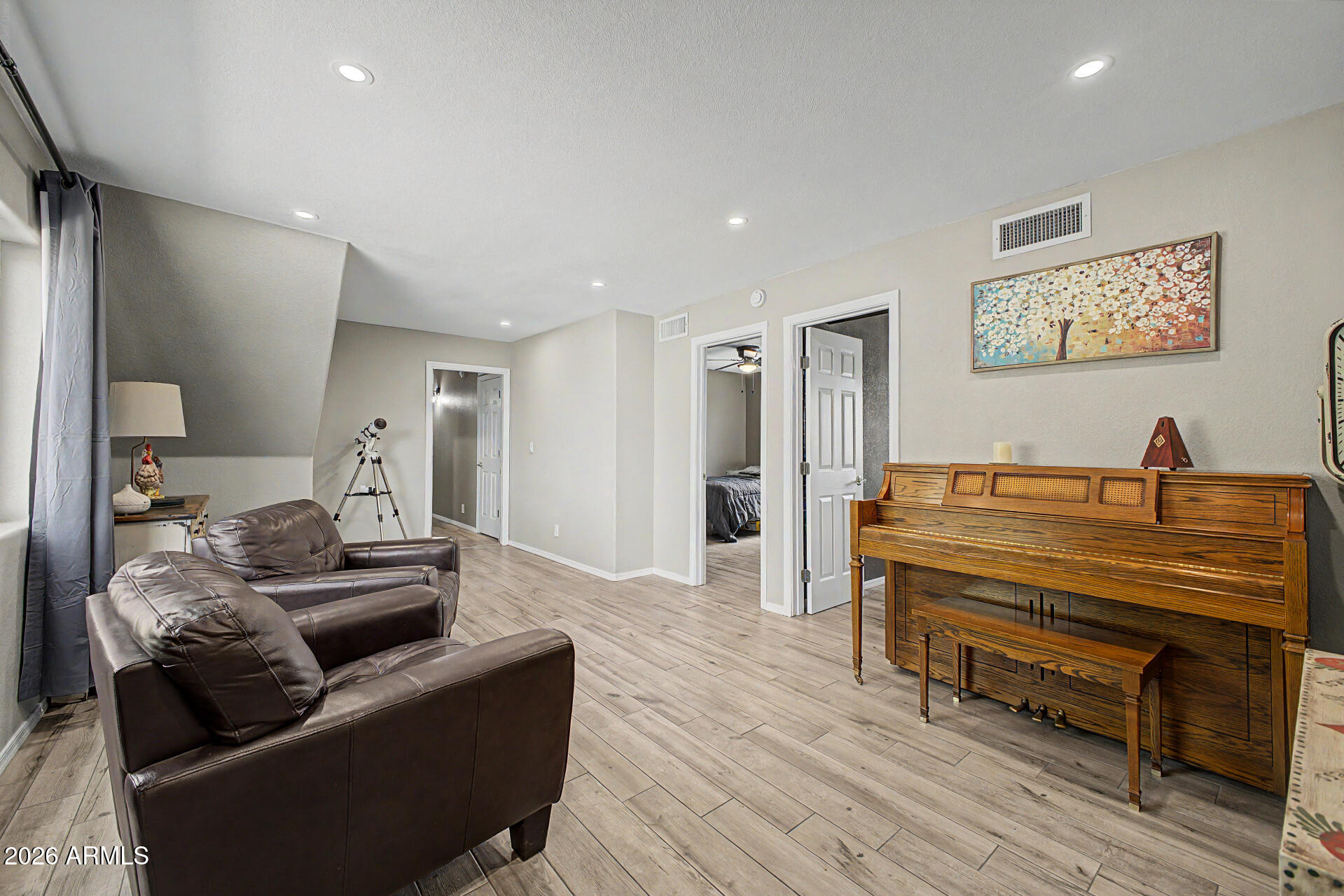 1502 South Prospectors Road Apache Junction, AZ 85119 - Photo 22 of 93 18 - Prospector