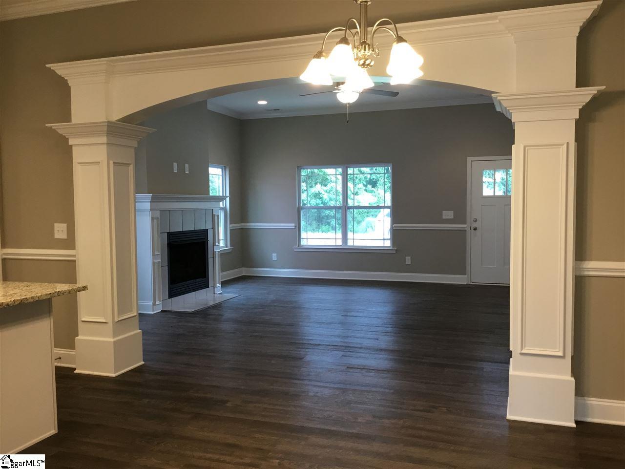 485 Berry Shoals Road Duncan, SC 29334 - Photo 3 of 33