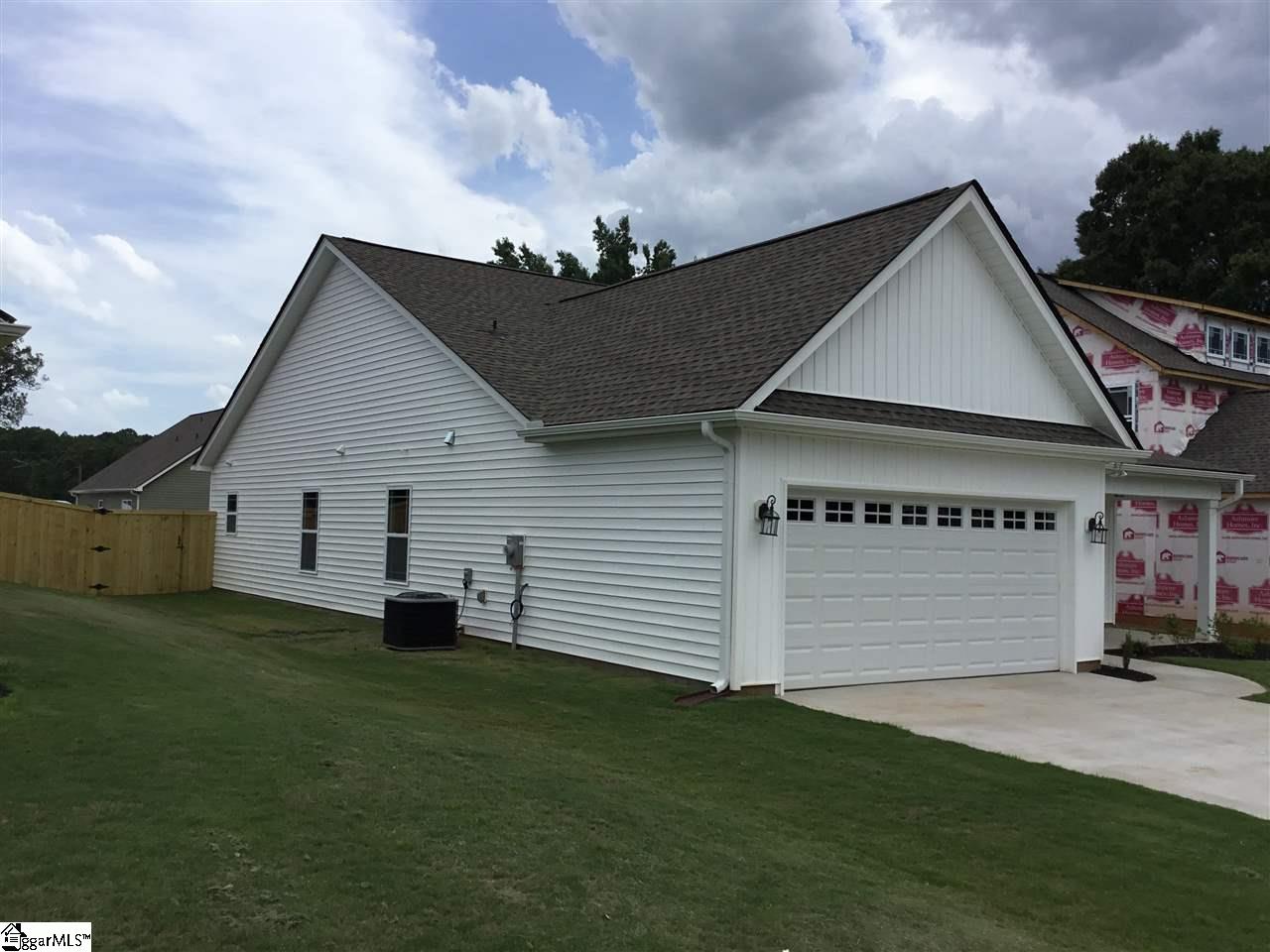 485 Berry Shoals Road Duncan, SC 29334 - Photo 31 of 33