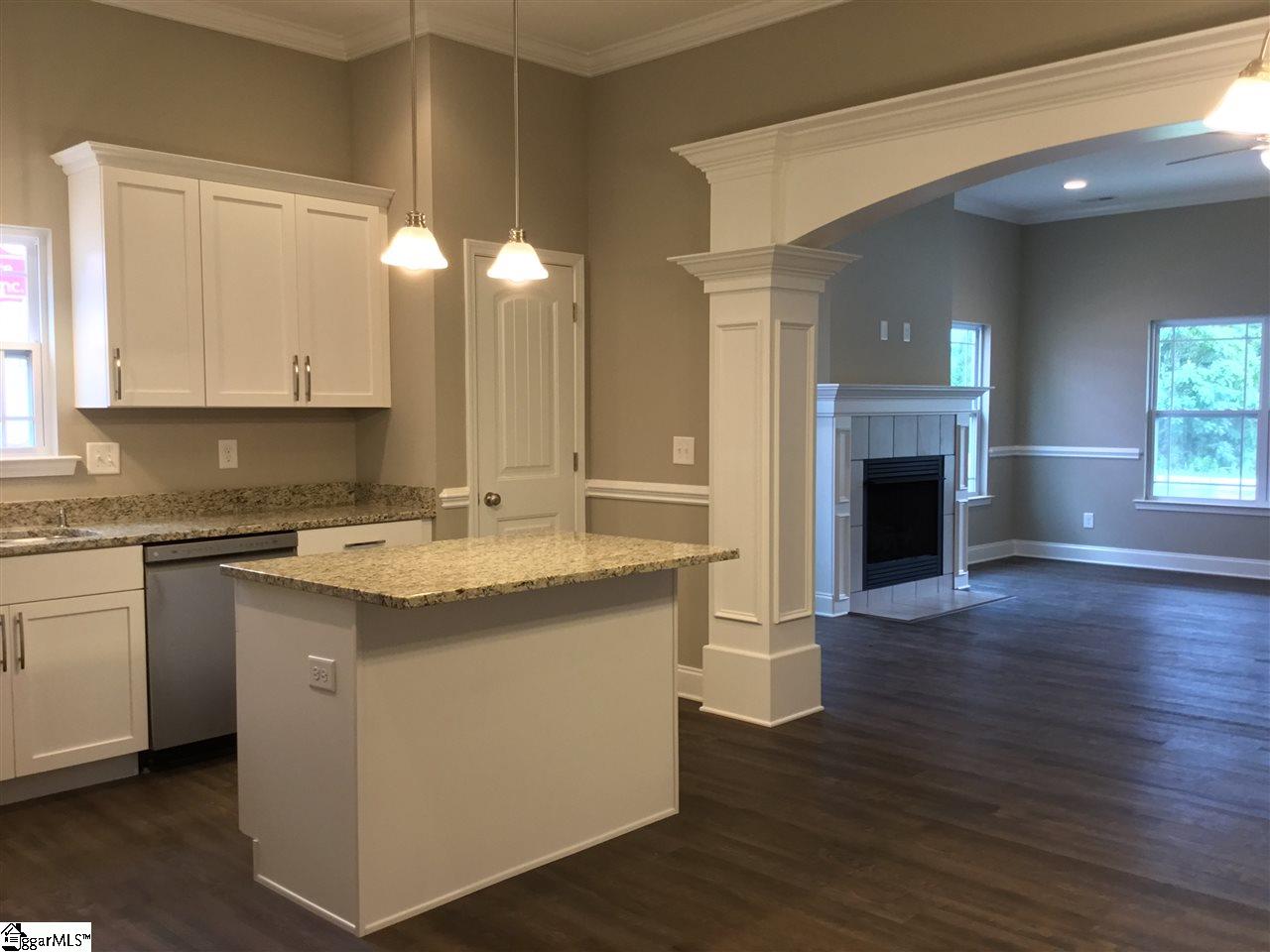 485 Berry Shoals Road Duncan, SC 29334 - Photo 5 of 33