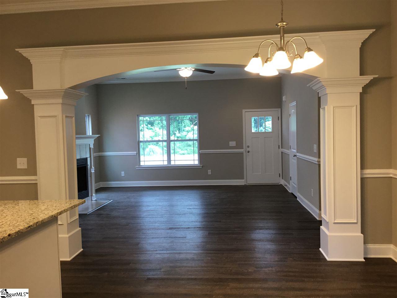 485 Berry Shoals Road Duncan, SC 29334 - Photo 8 of 33