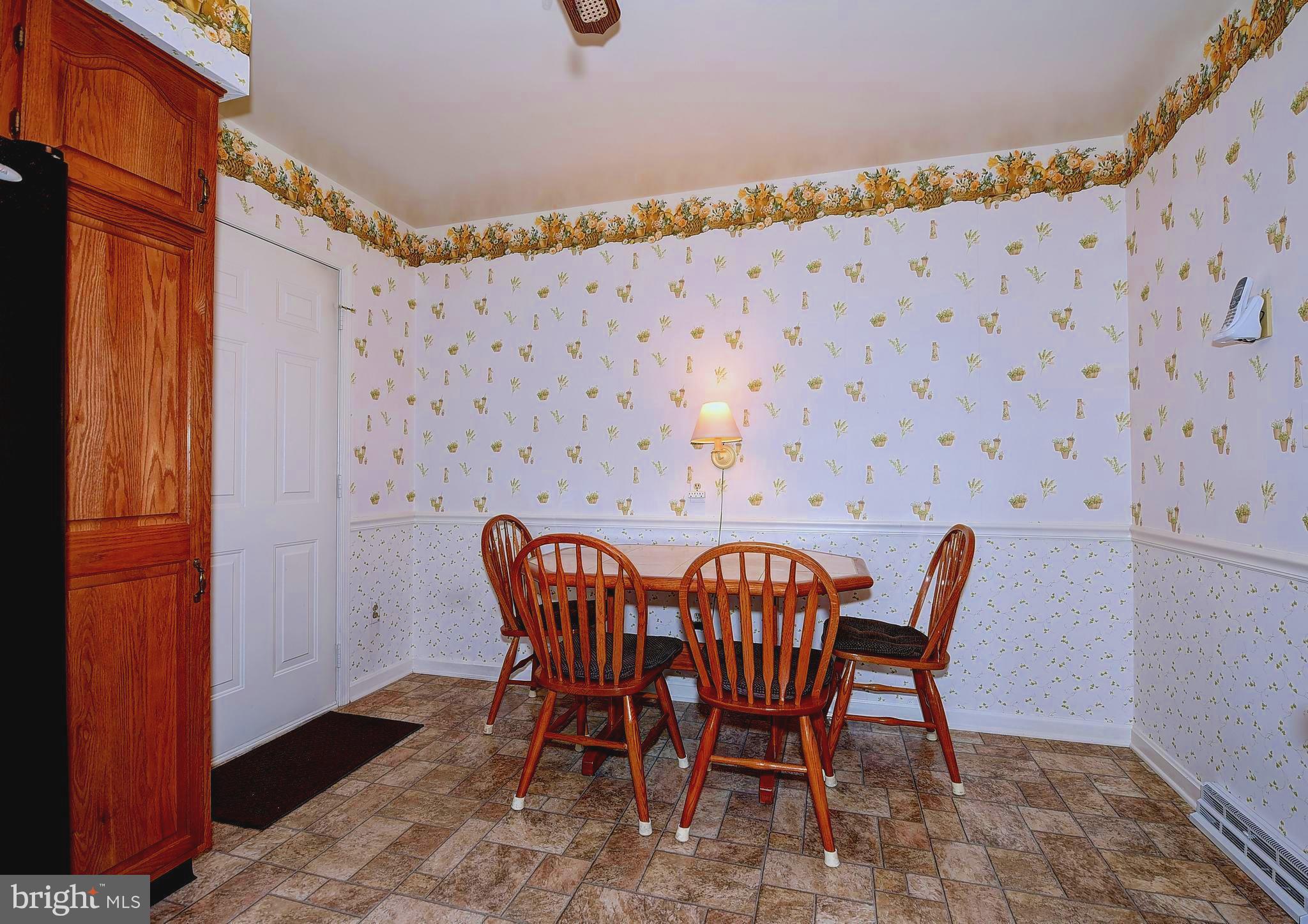2505 Perring Woods Road Baltimore, MD 21234 - Photo 15 of 44 Breakfast Area