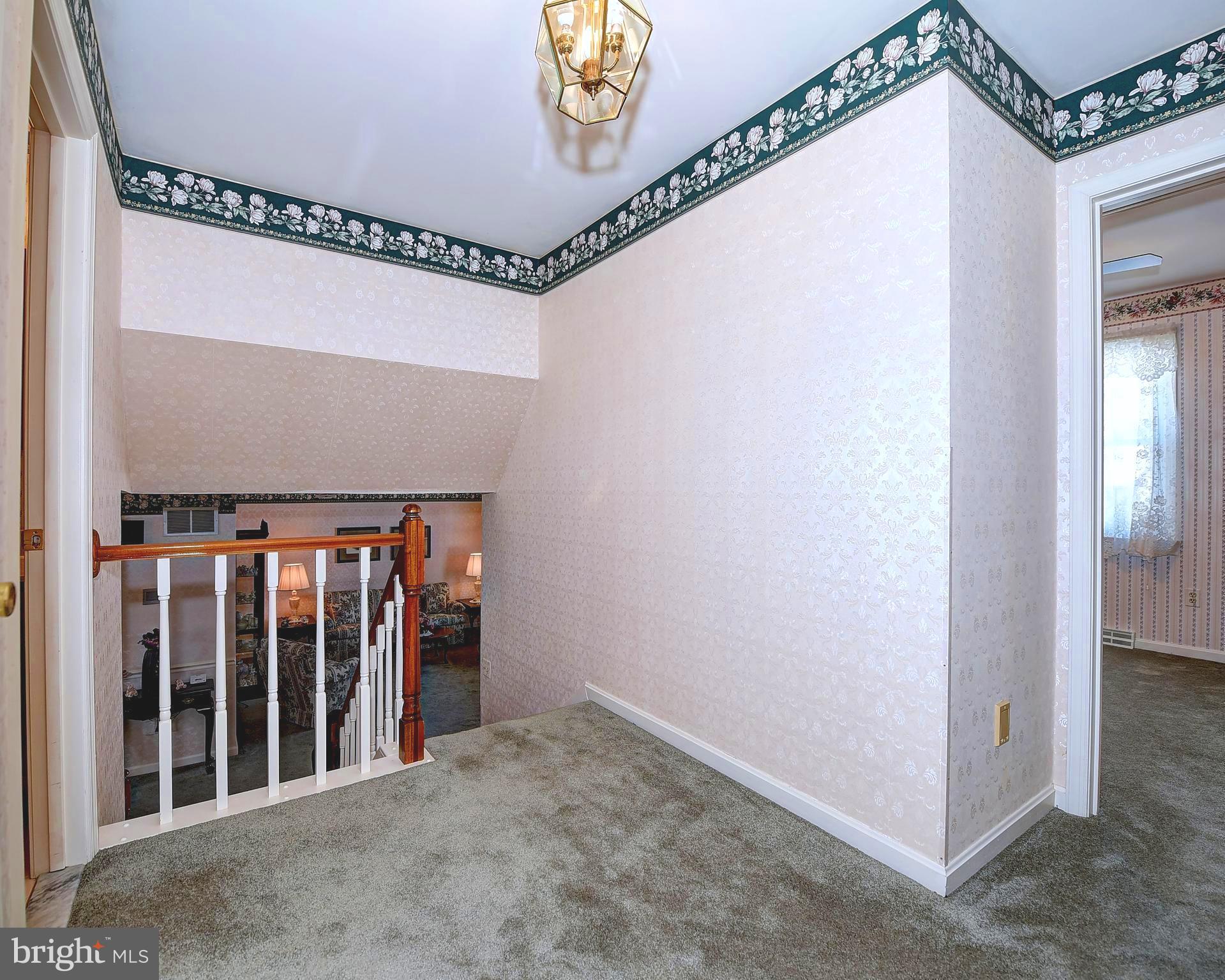 2505 Perring Woods Road Baltimore, MD 21234 - Photo 16 of 44 Upper Foyer