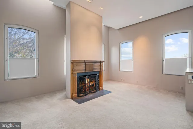 $2,200,000 | 901 26th Street Northwest, Washington, DC 20037