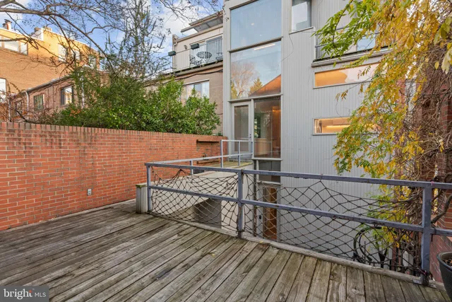 $2,200,000 | 901 26th Street Northwest, Washington, DC 20037