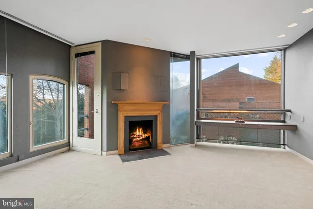 $2,200,000 | 901 26th Street Northwest, Washington, DC 20037