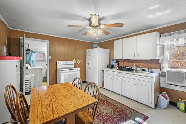 $415,000 | 498 Highway 100, Centerville, TN 37033