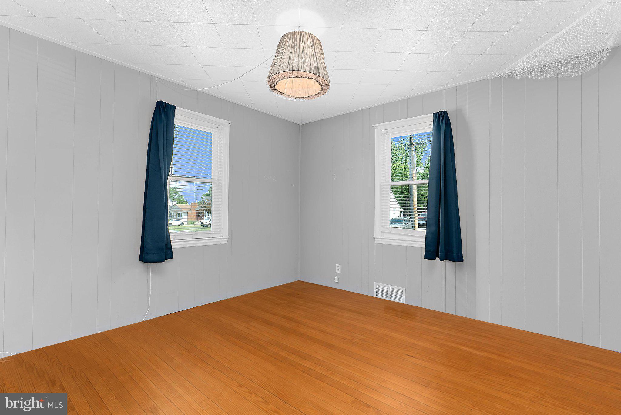 212 Lake Road Pasadena, MD 21122 - Photo 19 of 69
