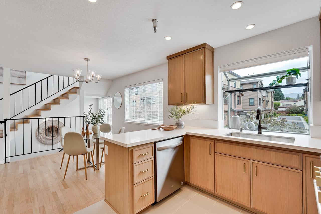 363 North Rengstorff Avenue, Unit 4 Mountain View, CA 94043 - Photo 19 of 54