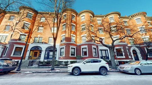 $4,100 | 87 Gainsborough Street, Unit 107, Boston, MA 02115