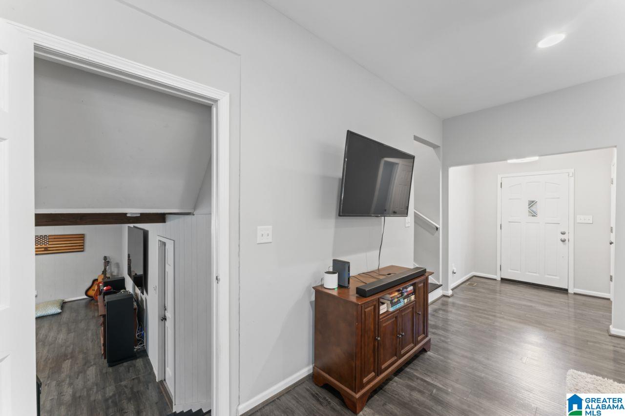 1388 Al Seier Road Birmingham, AL 35226 - Photo 22 of 39