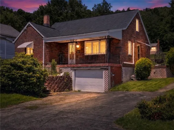 $94,990 | 907 Hubert Avenue, Northern Cambria, PA 15714