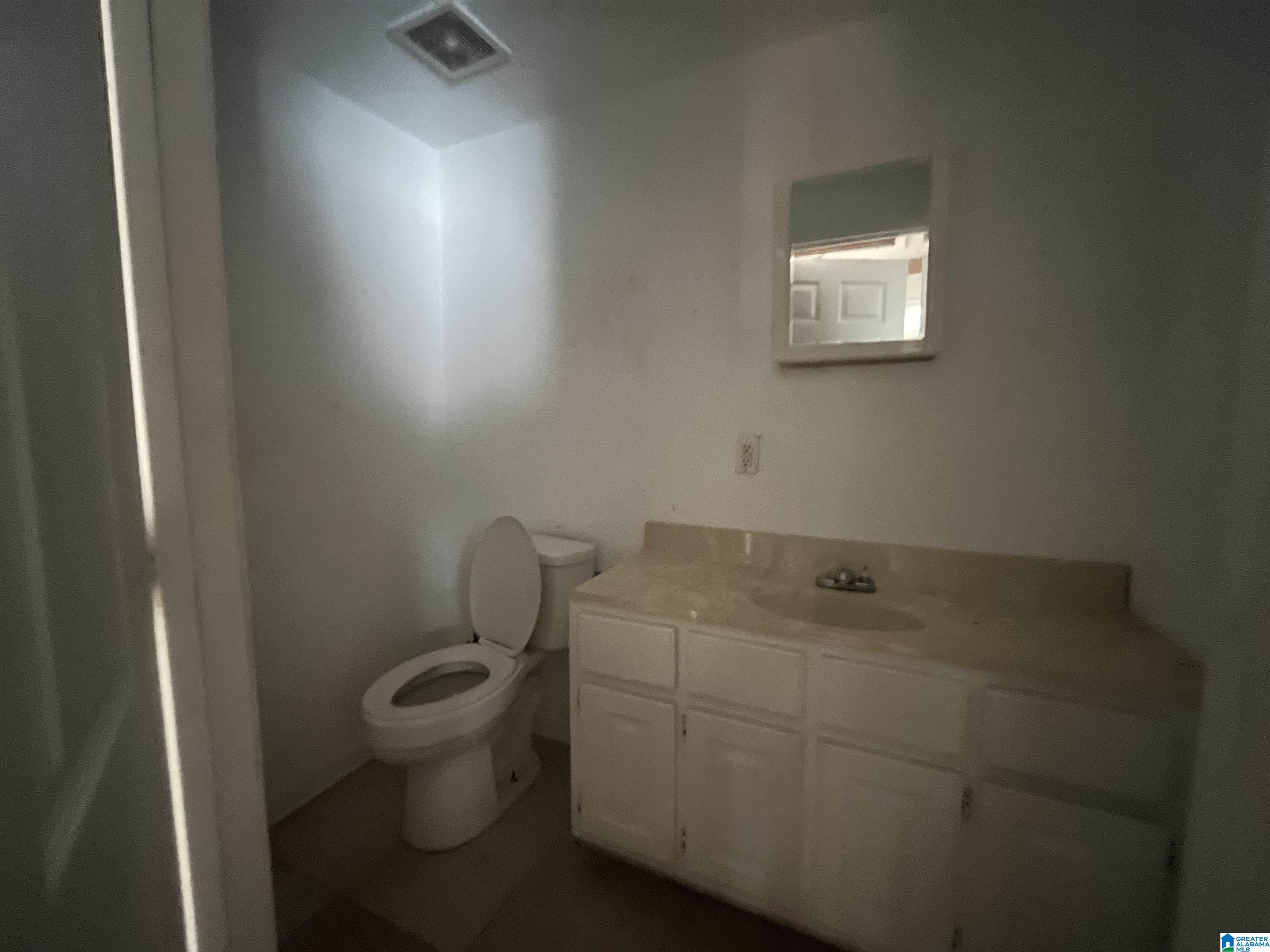728 Lawson Road Birmingham, AL 35217 - Photo 10 of 16
