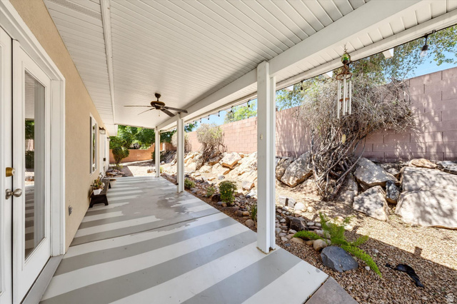 621 East 940 South St. George, UT 84790 - Photo 48 of 55 Patio terrace