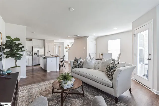 $2,099 | 420 Kinbrace Court, Unit C1, Greer, SC 29651