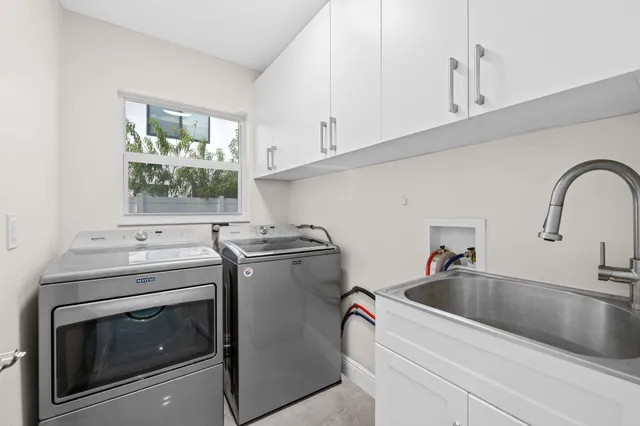 $1,225,000 | 23162 L'Ermitage Circle, Boca Raton, FL 33433