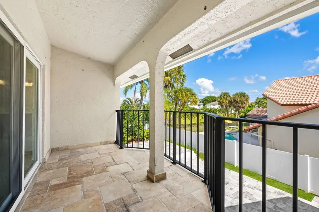 $1,225,000 | 23162 L'Ermitage Circle, Boca Raton, FL 33433