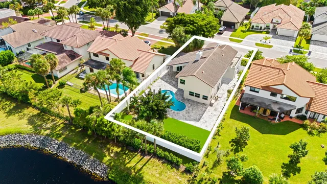 $1,225,000 | 23162 L'Ermitage Circle, Boca Raton, FL 33433