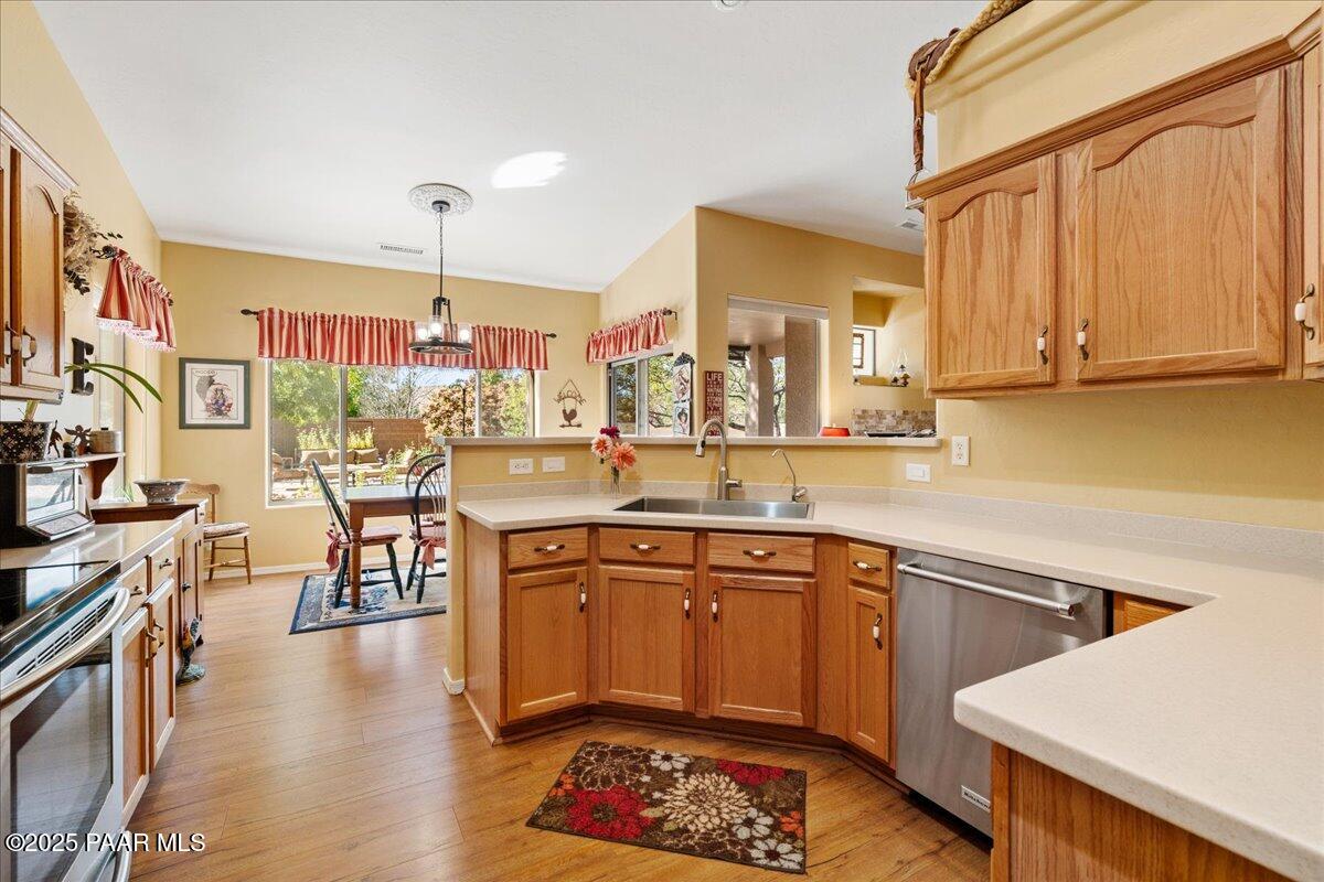 4502 Harwick Road Prescott Valley, AZ 86314 - Photo 12 of 25 13-Kitchen View