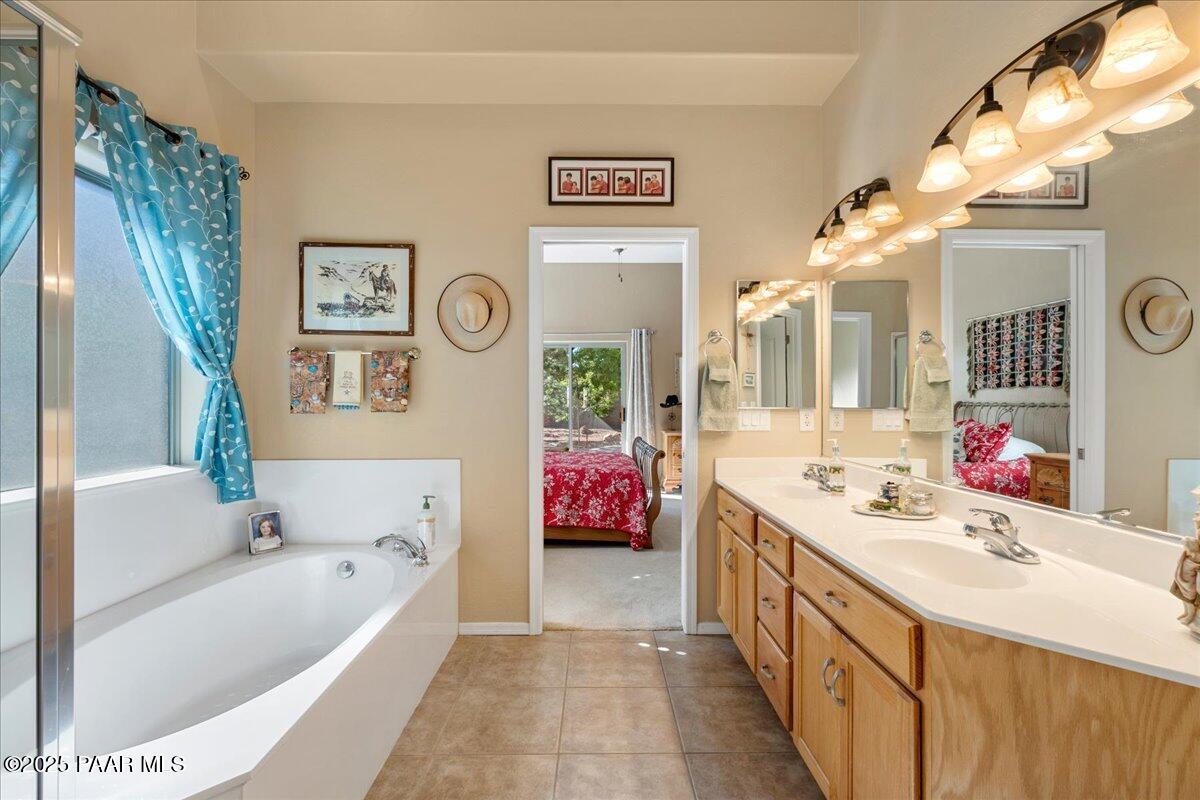 4502 Harwick Road Prescott Valley, AZ 86314 - Photo 16 of 25 17-Primary Bathroom