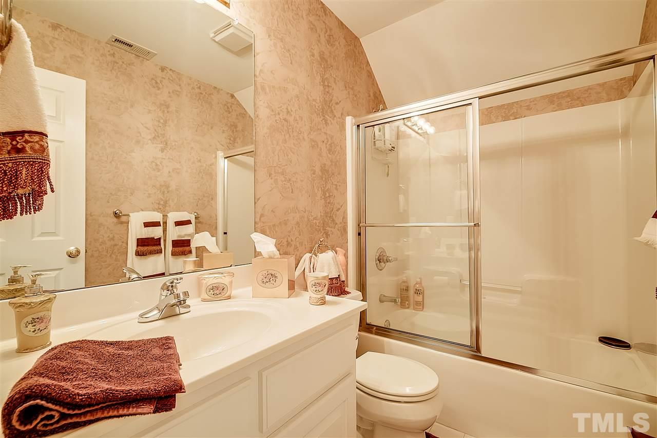 1601 Springview Lane Durham, NC 27705 - Photo 15 of 24 Gallery Image 15