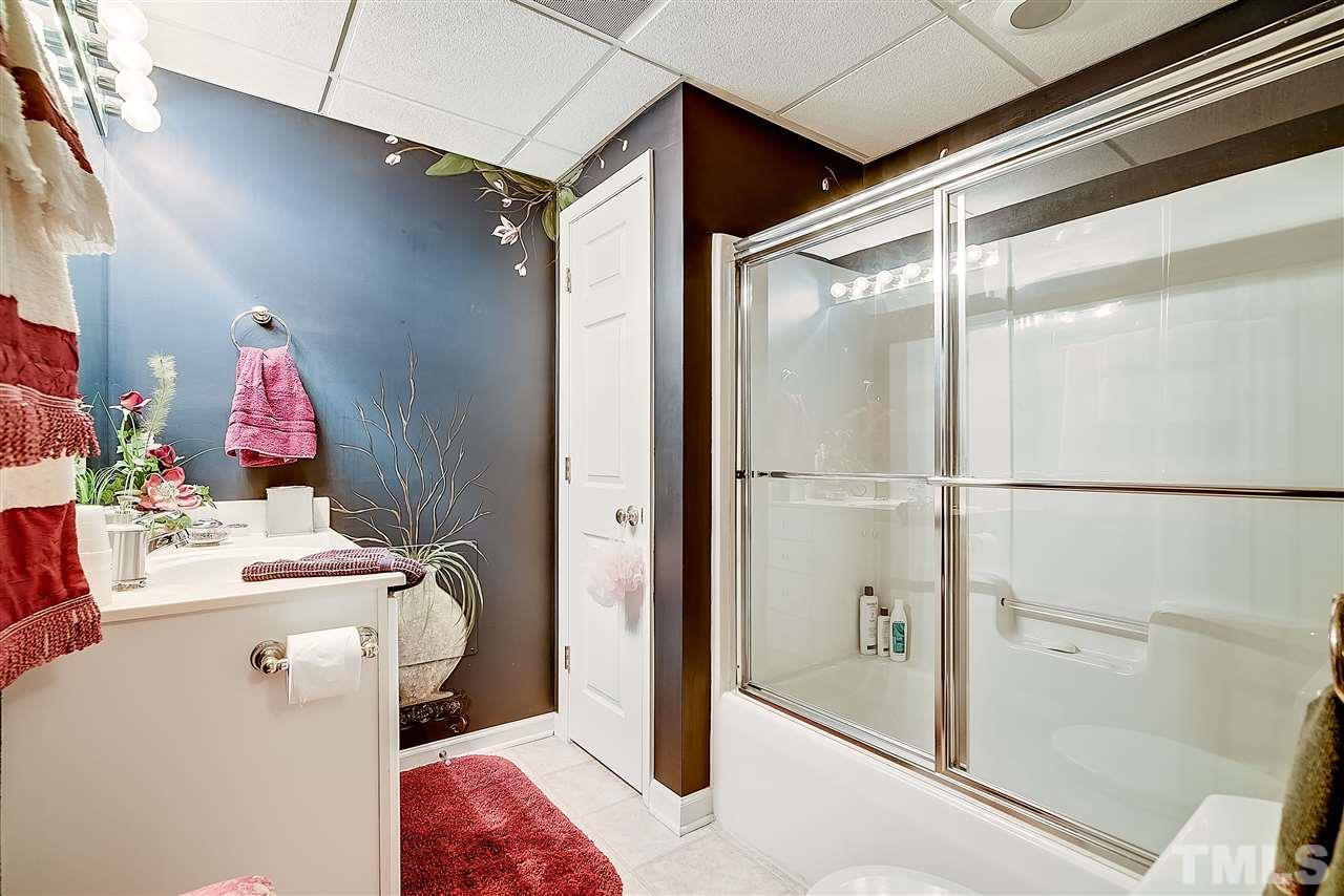 1601 Springview Lane Durham, NC 27705 - Photo 22 of 24 Gallery Image 22