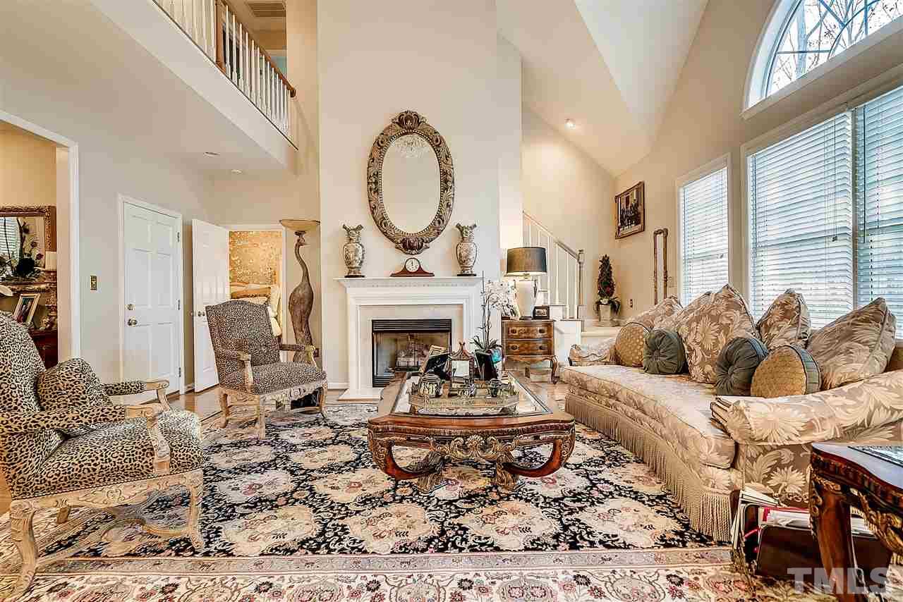 1601 Springview Lane Durham, NC 27705 - Photo 4 of 24 Gallery Image 4