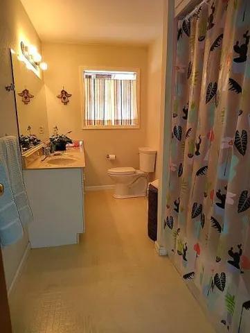 $265,000 | 809 Beacon Street, Cuero, TX 77954