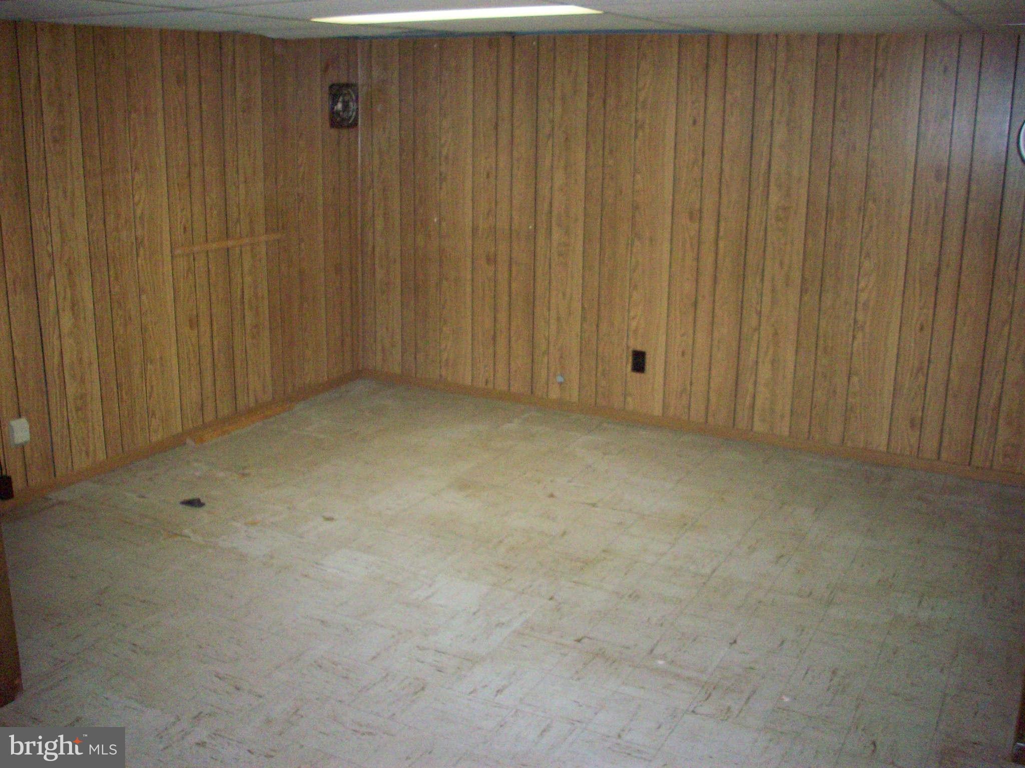 3913 Shenton Road Randallstown, MD 21133 - Photo 12 of 29 Interior (General)