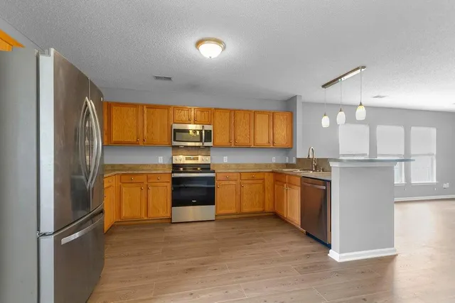 $2,500 | 107 Thistle Road, Goose Creek, SC 29445