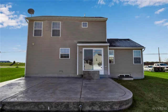 $399,900 | 694 Pleasant View Drive, Lancaster, NY 14086