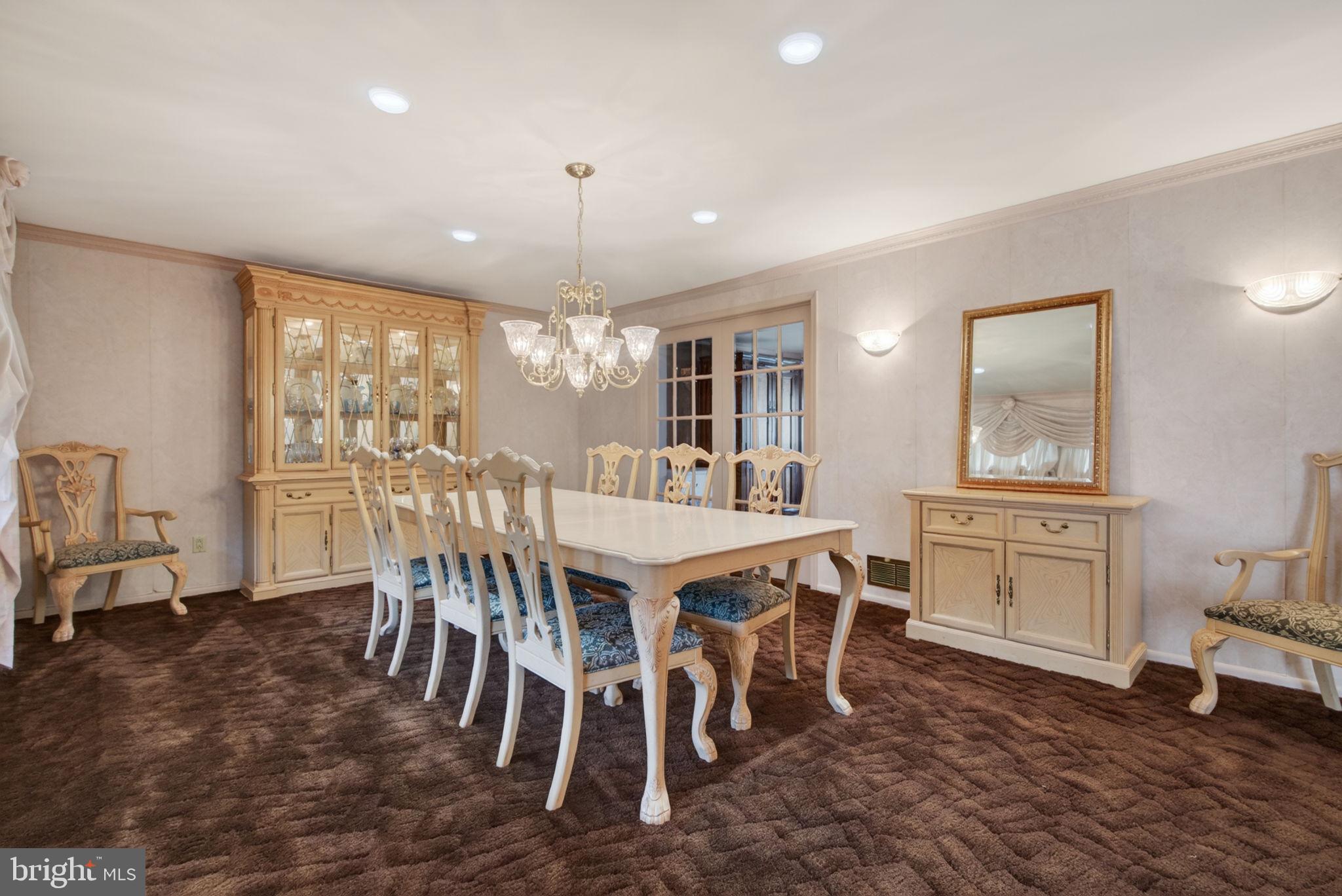 24 Millbridge Road Clementon, NJ 08021 - Photo 8 of 46 a view of a dining room with furniture window and wooden floor