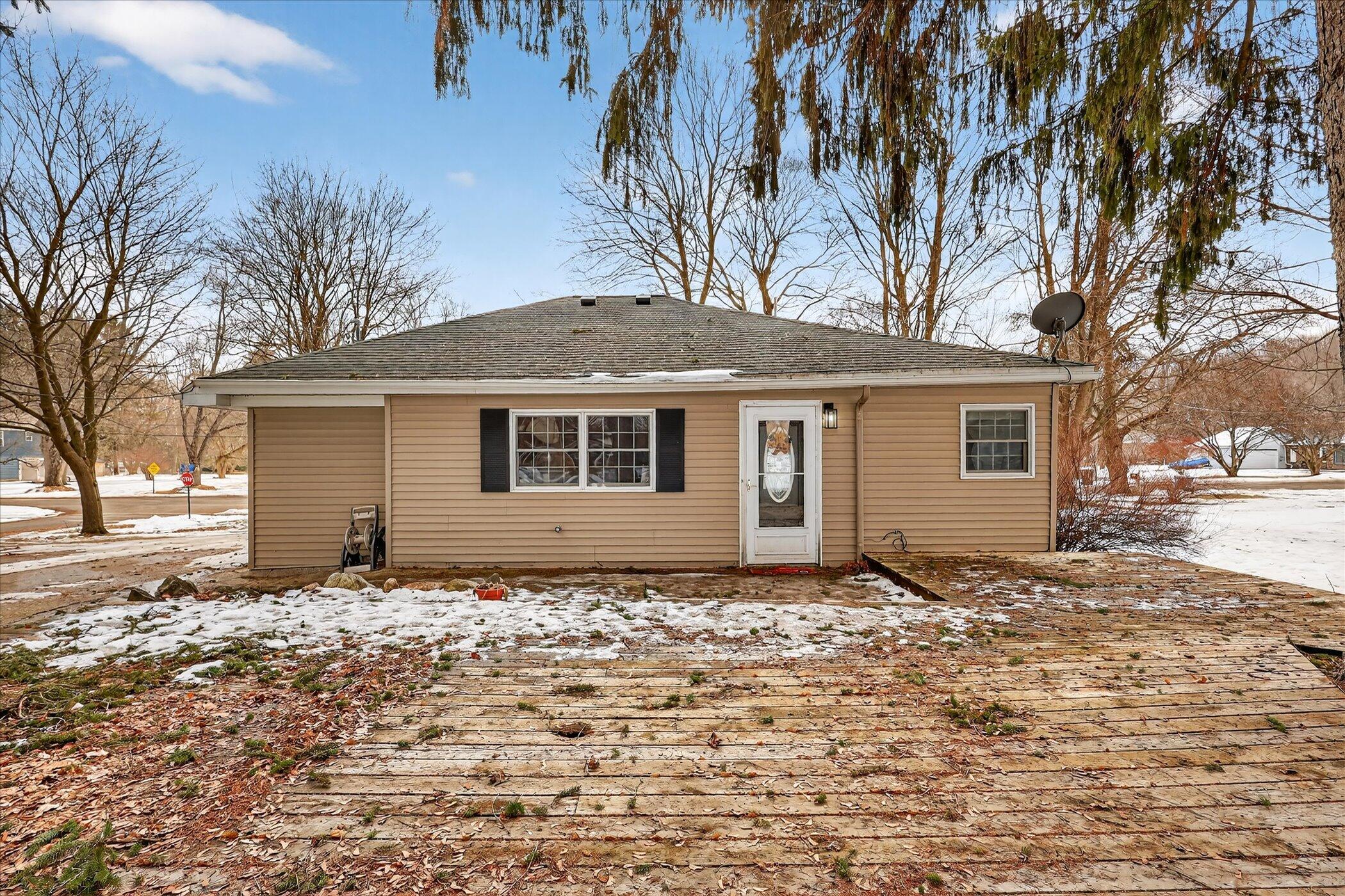 308 Niles Street Lakeview, MI 48850 - Photo 50 of 59 54-308-Niles-St-Lakeview-MI-48850-Window