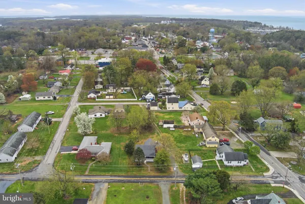 $350,000 | 21305 Haven Road, Rock Hall, MD 21661