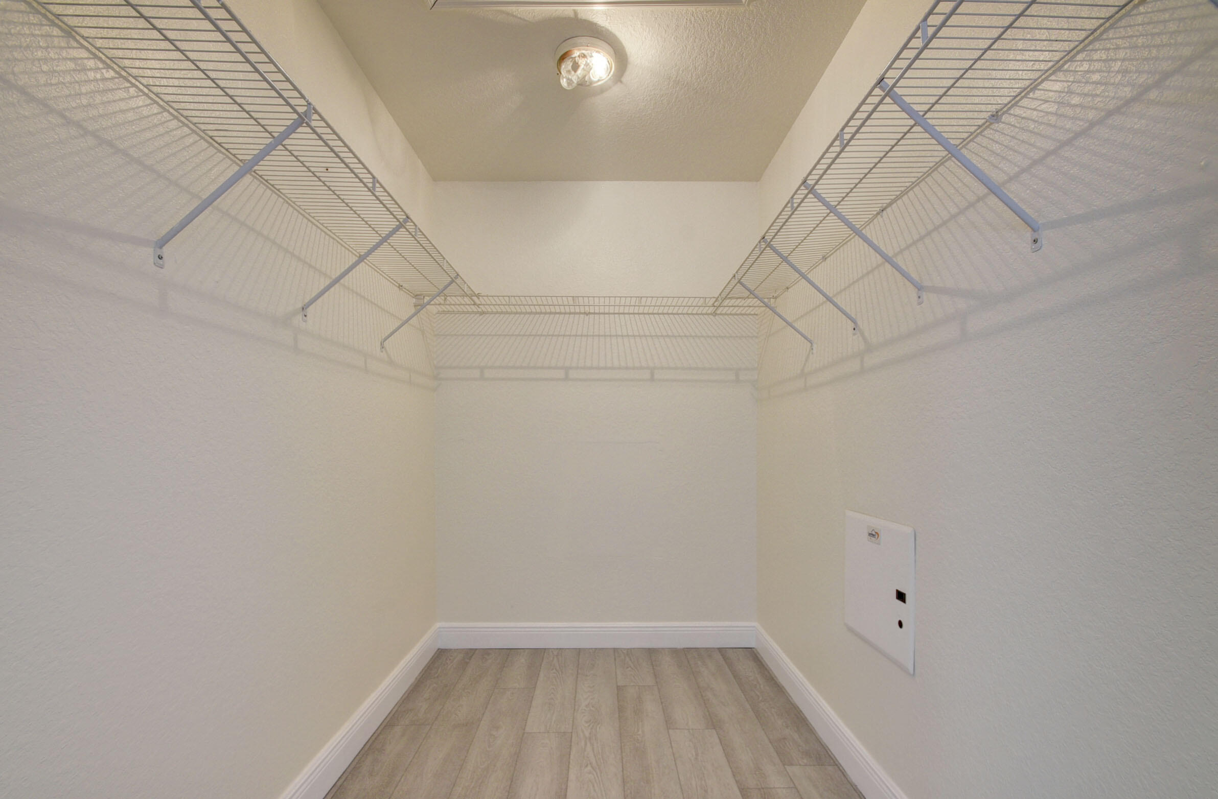 2007 Nassau Drive Riviera Beach, FL 33404 - Photo 19 of 31 19_apartment (19)